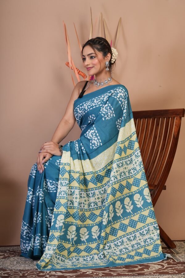 Printed Cotton Mul Mul  Saree - Image 2