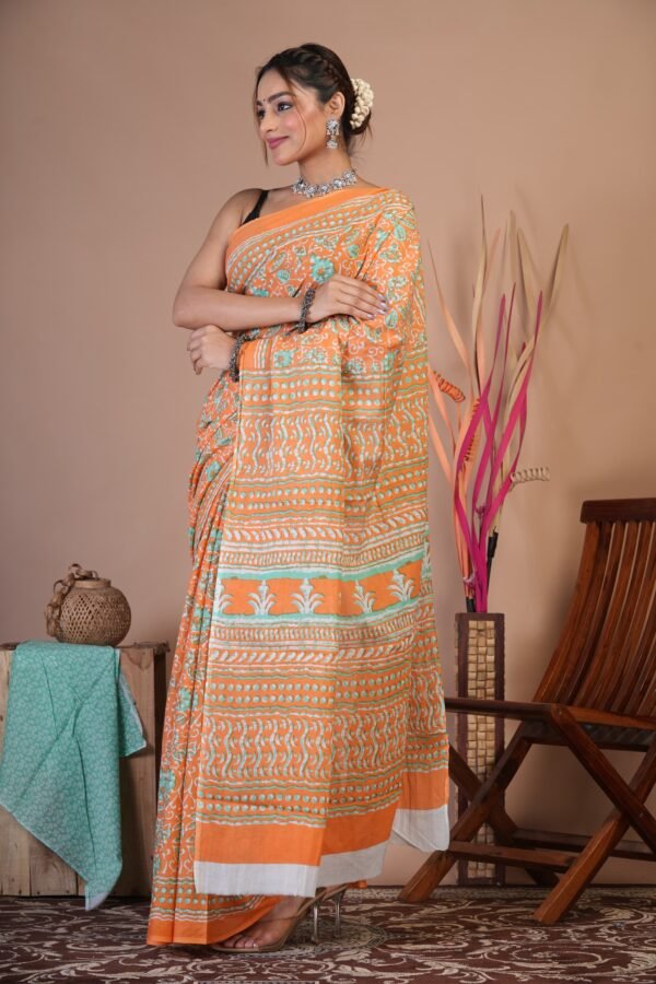 Printed Cotton Mul Mul Saree - Image 4