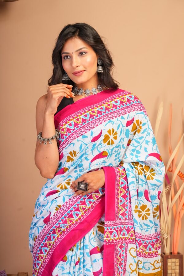 Printed Cotton Mul Mul Saree - Image 2