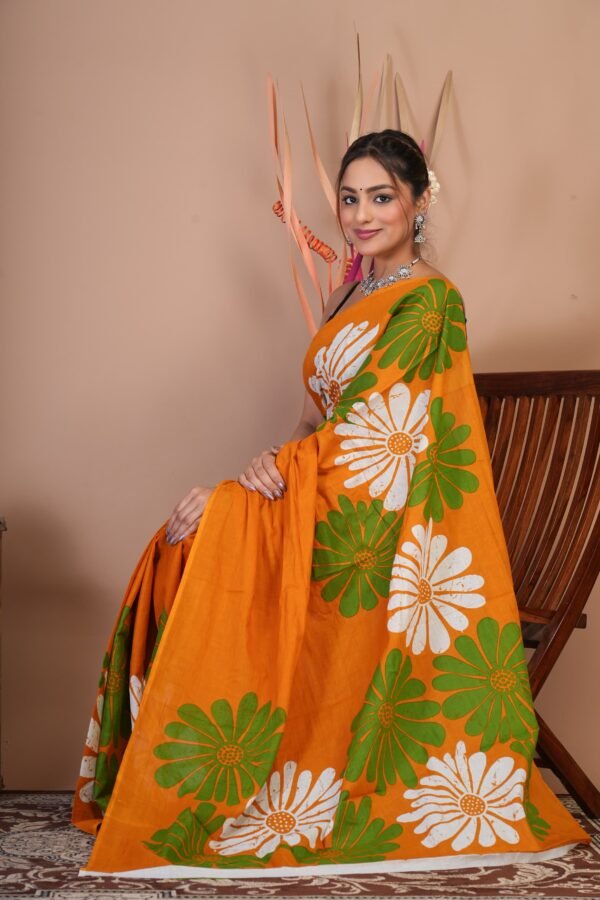 Printed Cotton Mul Mul Saree - Image 6